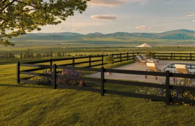 Coronado aluminum rail fence in black