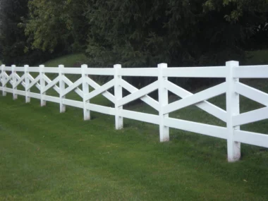 Sedona crossbuck ranch rail fence in white along property line